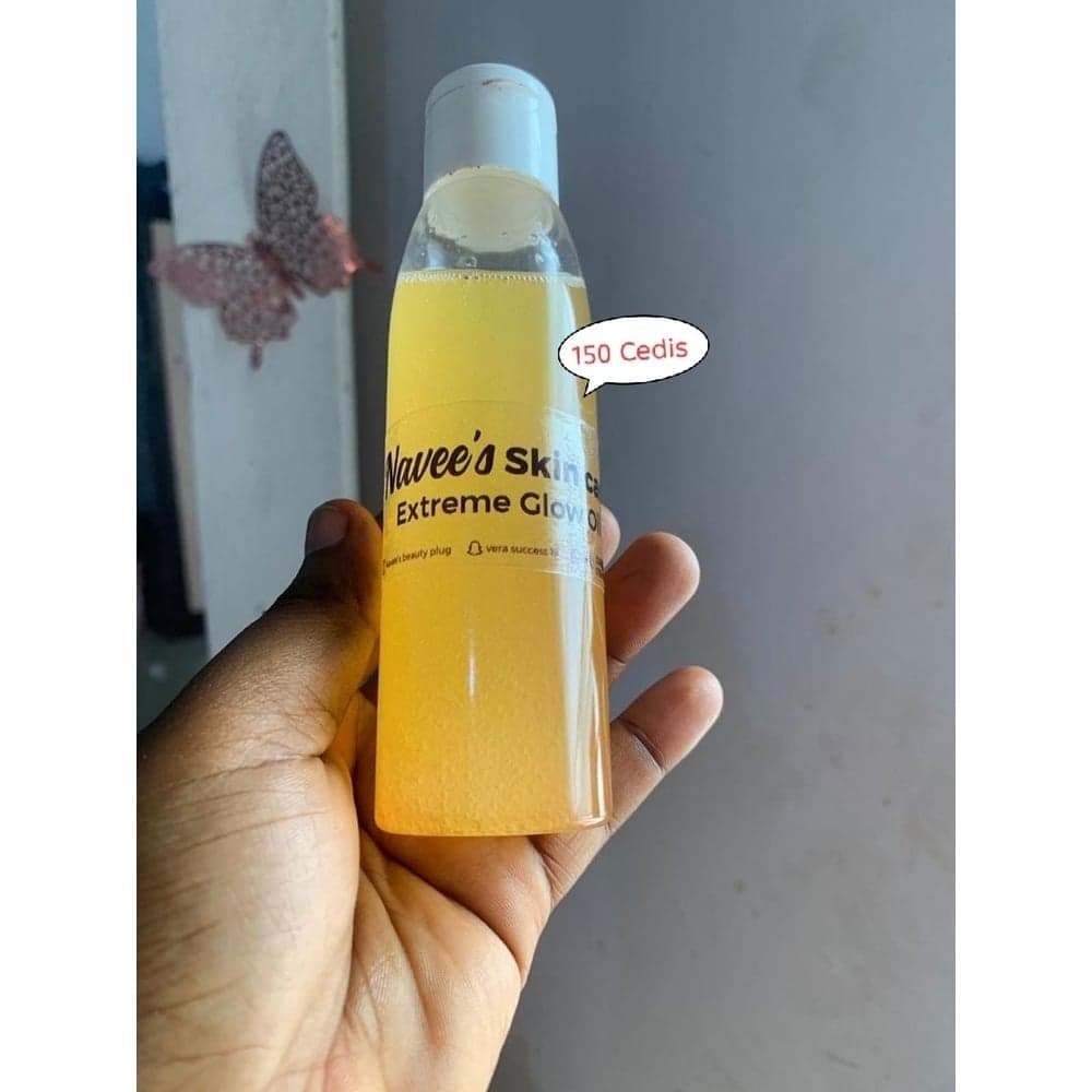 Navee's Extreme Glow Oil